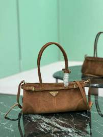Picture of Prada Handbags _SKUfw171854732fw